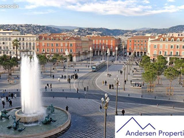 Local Commercial vente à Nice