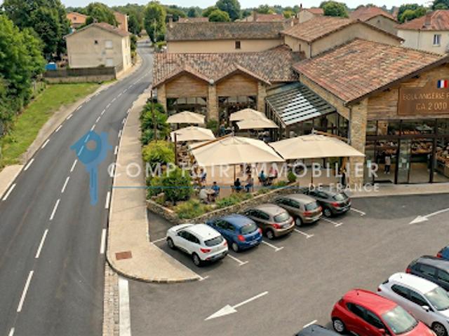 Local Commercial vente à Nîmes