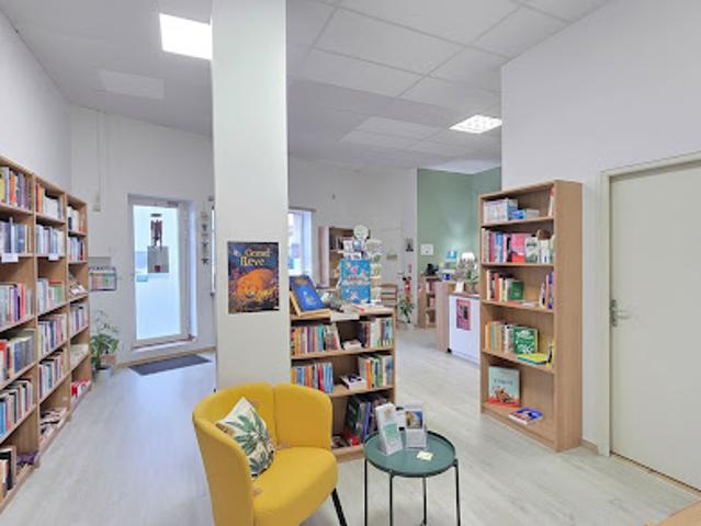 Local Commercial vente à Aix-en-Provence, Mallemort