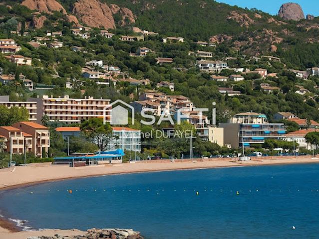 Local Commercial vente à France métropolitaine, Saint-raphaël