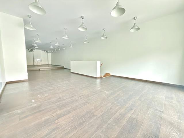 Local Commercial vente à Foix, Tarascon-sur-ariège