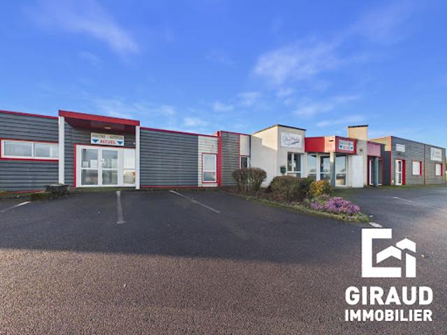Local Commercial vente à Fontenay-le-Comte, La Tardière