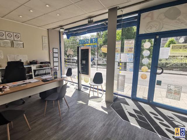 Local Commercial vente à Bourges