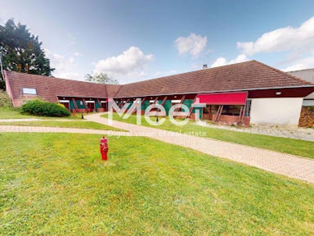 Local Commercial vente à Auxerre, Diges