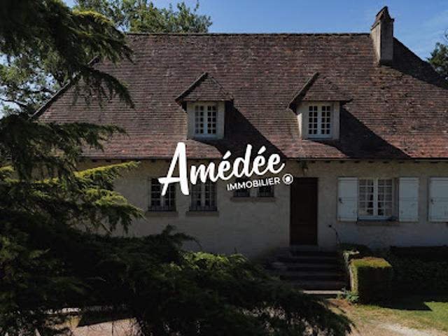 Local Commercial vente à Figeac, Saint-laurent-les-tours