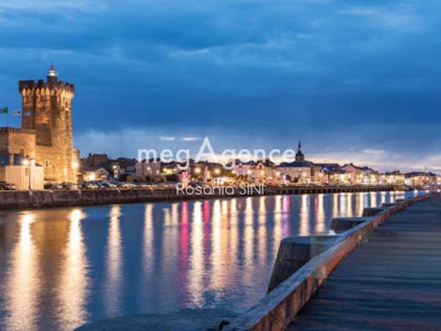 Local Commercial vente à Les Sables-d'Olonne, Château-d'olonne