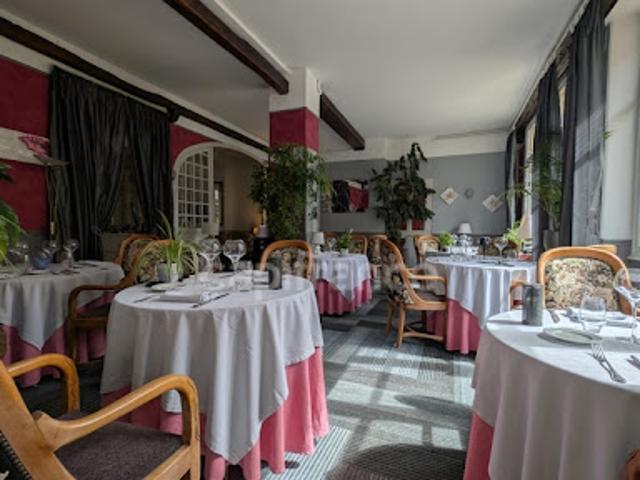 Local Commercial vente à Alençon, Sées