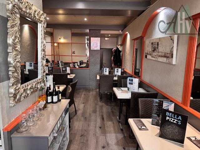 Local Commercial vente à Provins