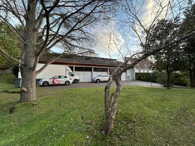 Local Commercial vente à Palaiseau, Bures-sur-yvette