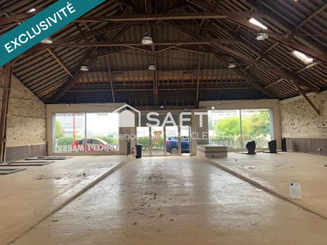 Local Commercial vente à Segré, Angrie