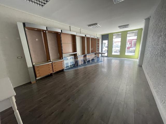 Local Commercial vente à Arras, Avesnes-le-comte