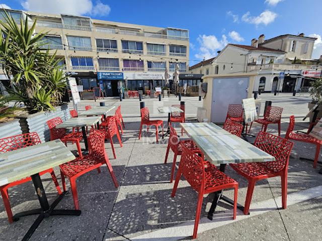 Local Commercial vente à Arrondissement de Toulon, Six-fours-les-plages