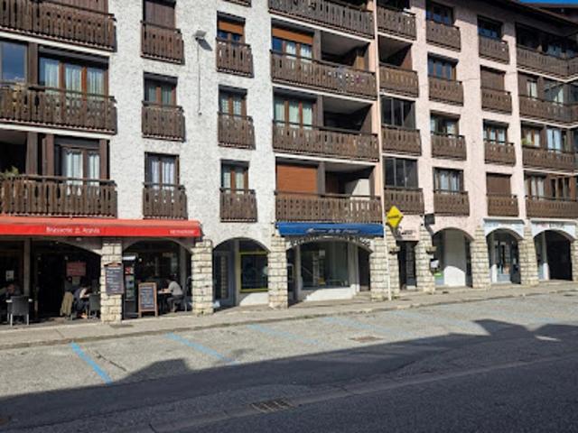 Local Commercial vente à Annecy, Thônes