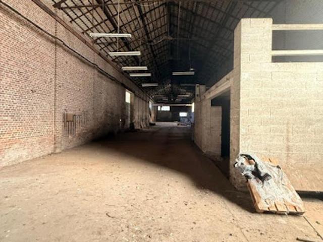 Local Commercial vente à Saint-Quentin, Sequehart