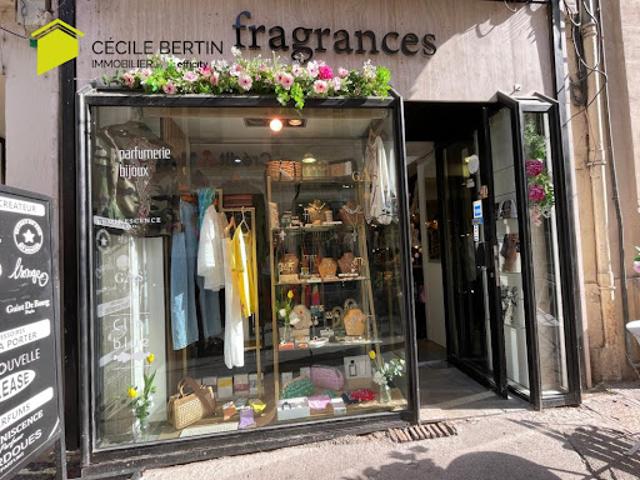 Local Commercial vente à Arles
