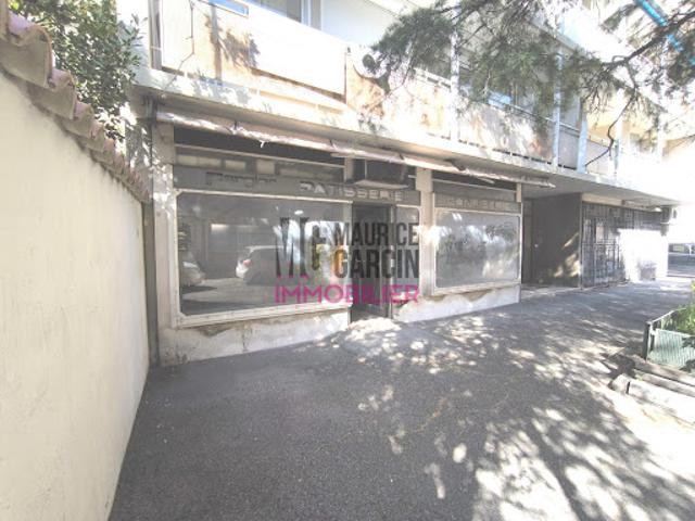 Local Commercial vente à Avignon
