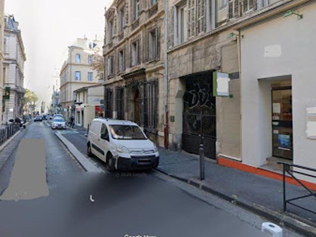 Local Commercial vente à Marseille