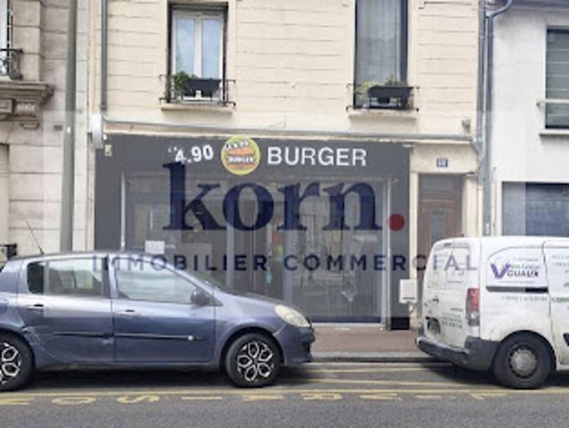 Local Commercial vente à Nanterre, Suresnes
