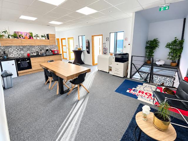 Local Commercial vente à Rosières-près-Troyes, Aube
