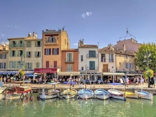 Local Commercial vente à Marseille, Cassis