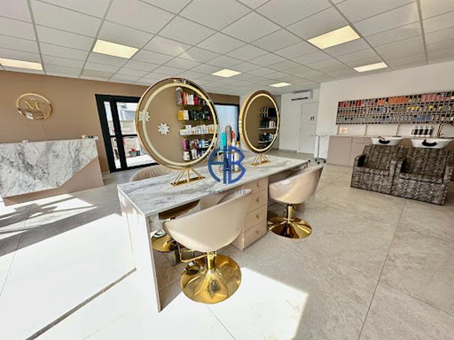 Local Commercial vente à Montpellier, Marseillan