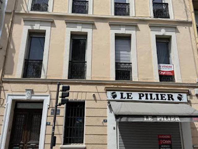 Local Commercial vente à Basse Ville