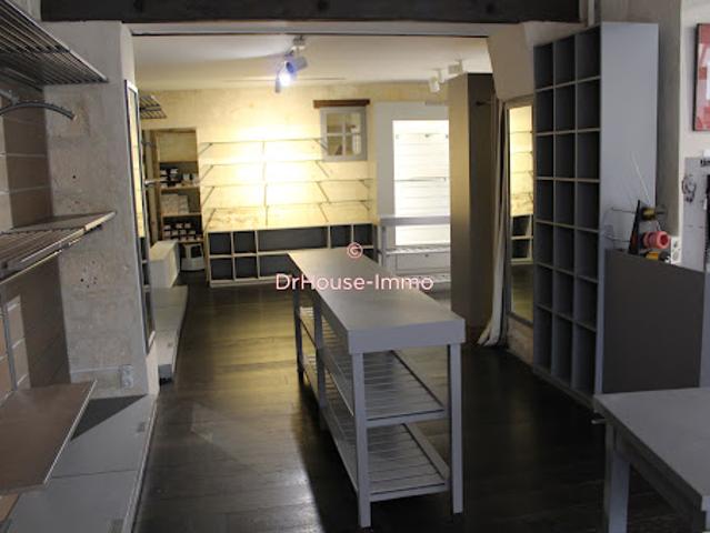 Local Commercial vente à Angoulême, Aignes-et-puypéroux