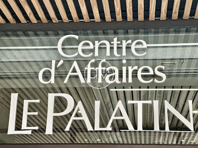 Local Commercial vente à Arrondissement de Toulon, Hyères