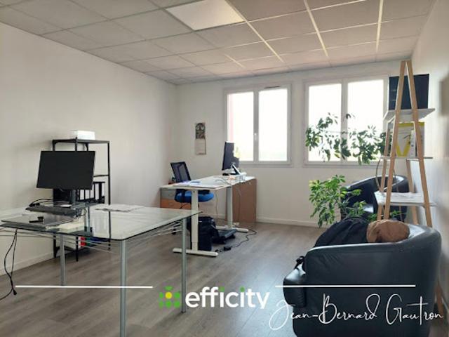 Local Commercial vente à Guingamp, Bretagne