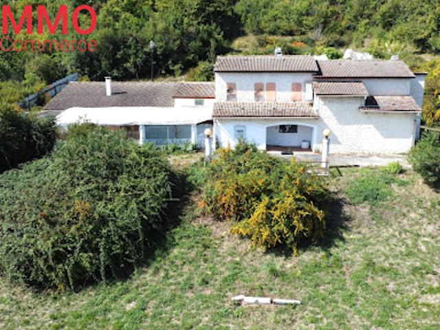 Local Commercial vente à Agen, Aiguillon