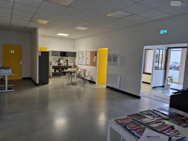Local Commercial vente à Loches, Amboise