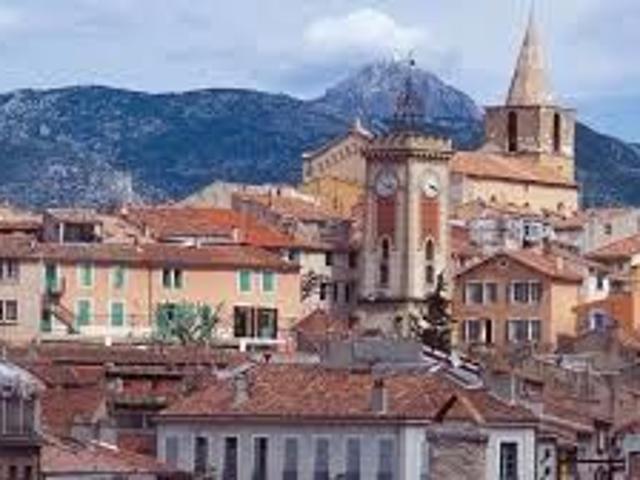 Local Commercial vente à France métropolitaine, Aubagne