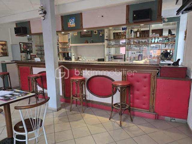 Local Commercial vente à Auxerre