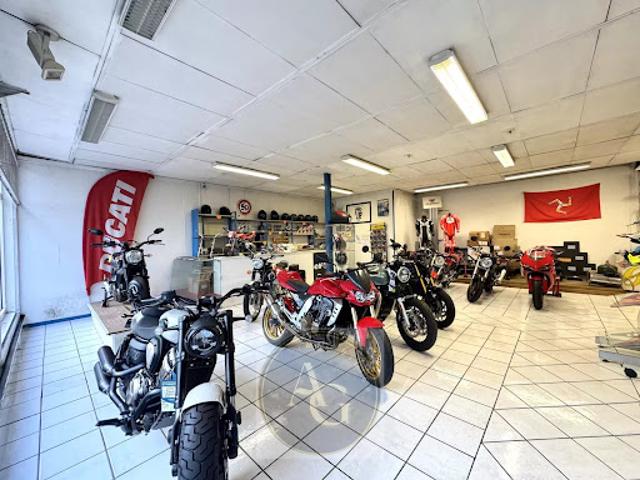 Local Commercial vente à Carcassonne, Castelnaudary