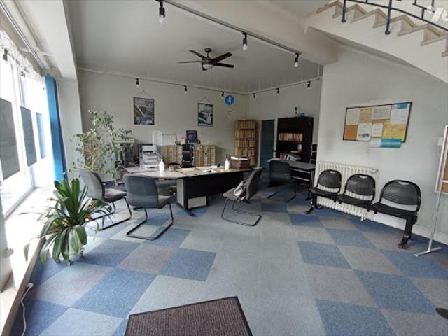 Local Commercial vente à Vire, Condé-sur-noireau