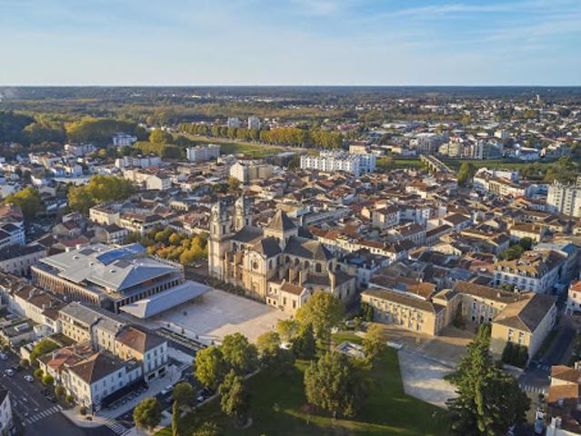 Local Commercial vente à Dax