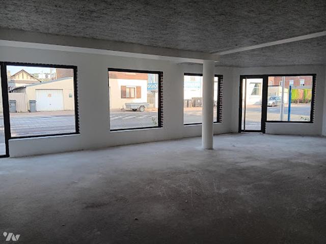Local Commercial vente à Déville-lès-Rouen, Seine-Maritime