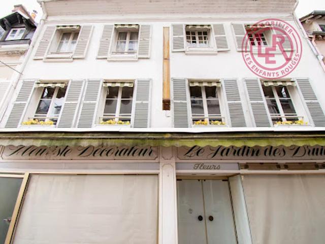 Local Commercial vente à Les Rochelles, Dreux