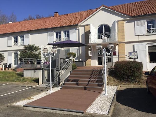 Local Commercial vente à Mont-de-Marsan, Eugénie-les-bains