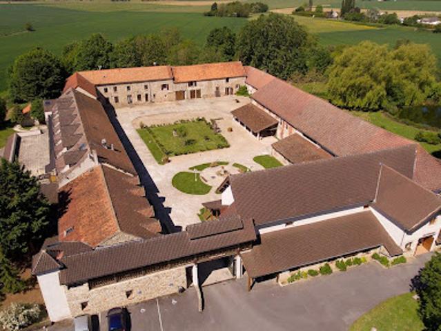 Local Commercial vente à Meaux, La Haute-maison