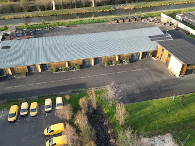 Local Commercial vente à France métropolitaine, Couze-et-saint-front