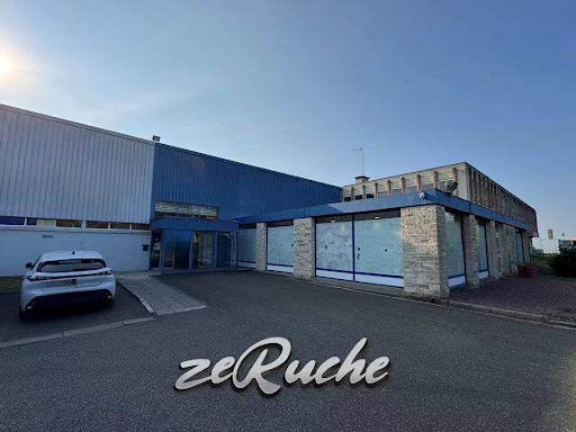 Local Commercial vente à Laval