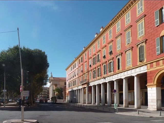 Local Commercial vente à Nice