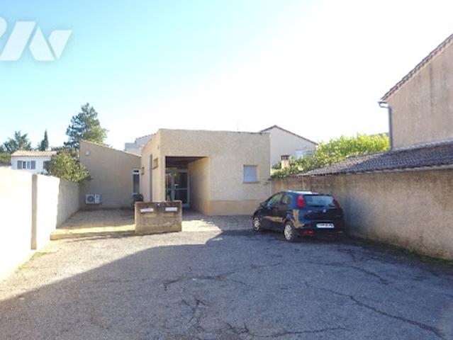 Local Commercial vente à Forcalquier, Oraison