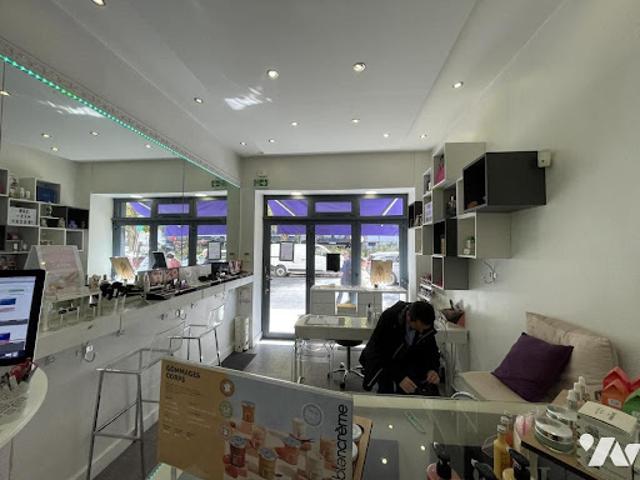 Local Commercial vente à Paris 15e Arrondissement, Paris