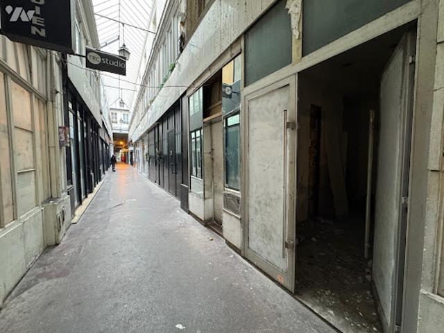 Local Commercial vente à Paris, Île-de-France