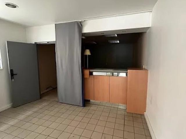 Local Commercial vente à Mulhouse, Pfastatt