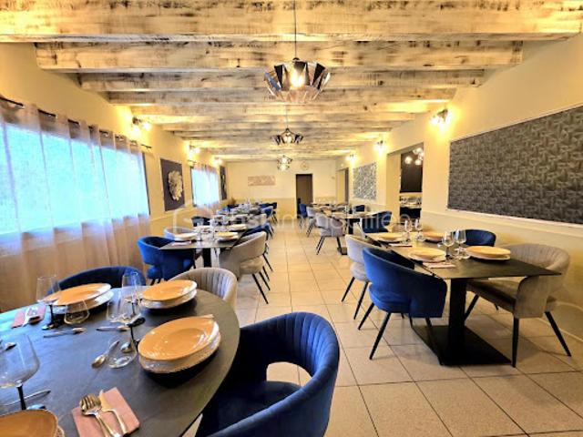 Local Commercial vente à Nyons, Pierrelatte