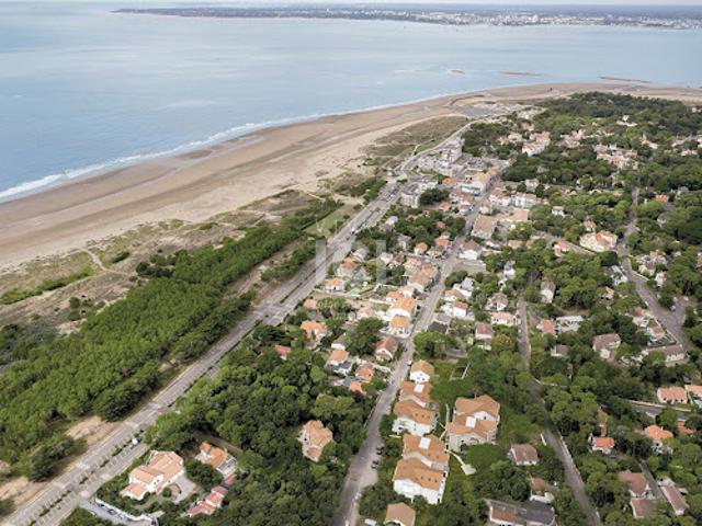 Local Commercial vente à Saint-Nazaire, Saint-brevin-les-pins