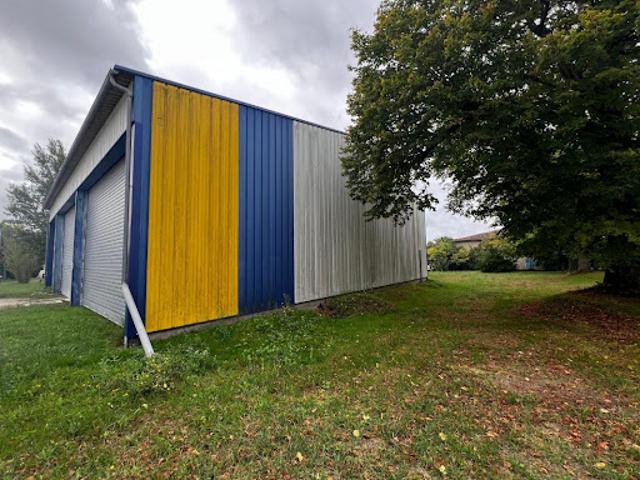 Local Commercial vente à Jonzac, Saint-ciers-du-taillon